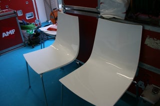 Top Ten Reasons The Paris Auto Show Press Room Sucks