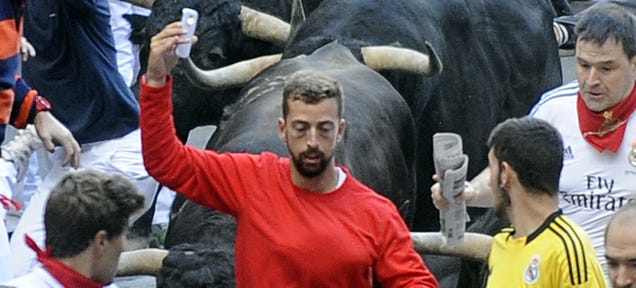 Idiot Tries to Take Selfie While Running With the Bulls