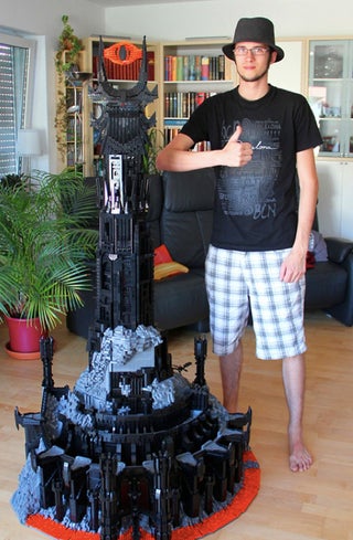 LEGO Mordor cannot be reached with plastic eagles