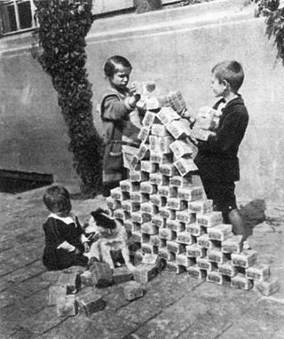 Oobject Money Gallery