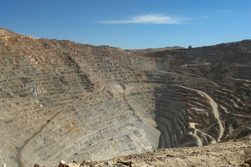 These 21 Enormous Man Made Holes Will Give You Vertigo