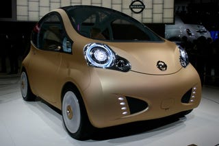 Nissan NuVu Concept, Live And In The Bubbly, Micra-Like Metallic Skin