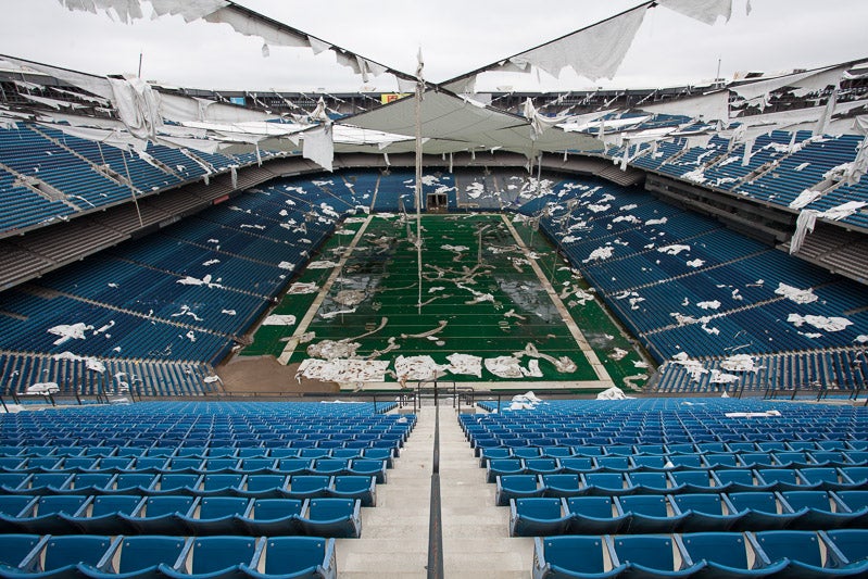 Striking Photos From Inside The Abandoned Silverdome