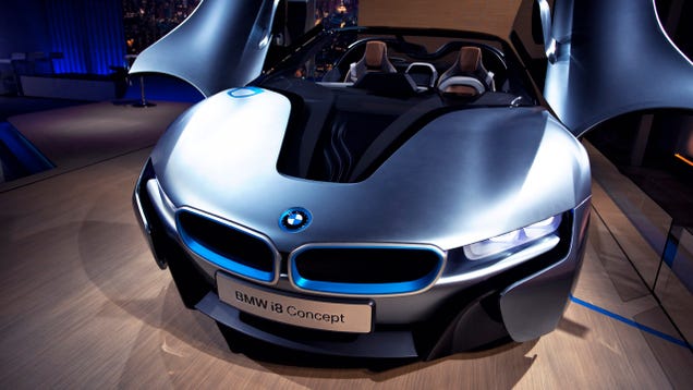 How the BMW i8 Concept Makes Green Look Gorgeous