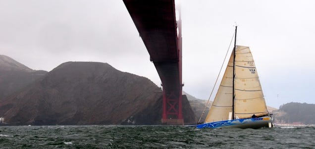Philippe Kahn Successful in Transpac Sailing Record Attempt