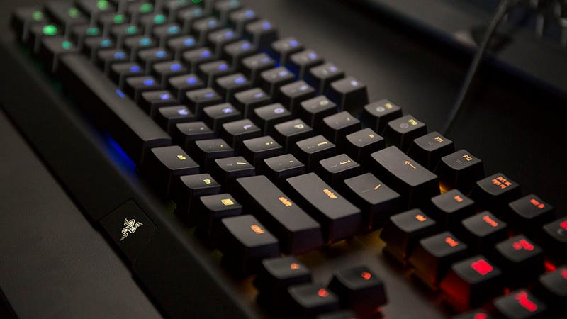 This Psychedelic Mechanical Keyboard Made Me a Believer