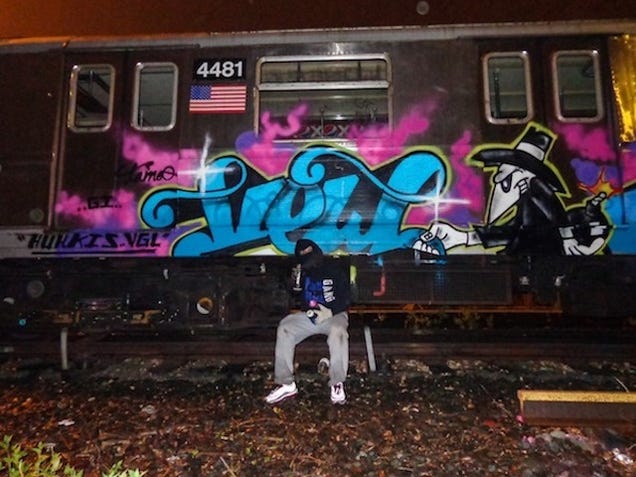 A Rare Look At The Graffiti Covered History Of Nycs Subway Gizmodo Uk