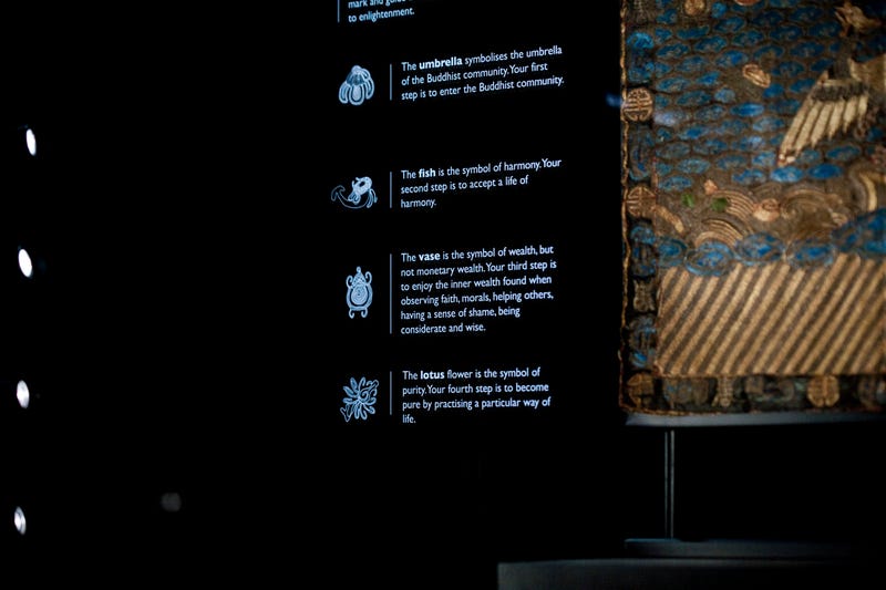 Holographic Display Cases Could Help Museums Bring Artifacts to Life