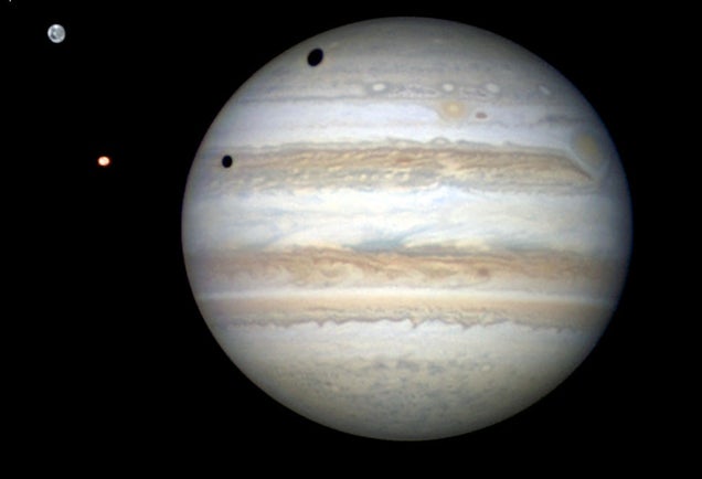 This alien world shouldn't even exist