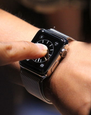 5 New Details That Show How Apple Wants Us To Use Its Watch