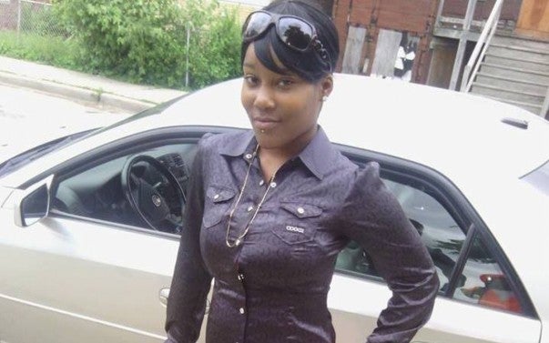 Woman's Family Finds Out She Was Stabbed to Death On a Chicago Train Via Facebook