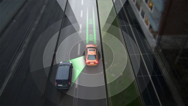 Volvo Hits Swedish Streets With 100 Self-Driving Cars So You Can Tweet