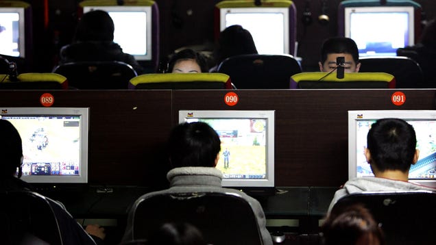 Online Gaming Friendship Led to Sex. Then Extortion.