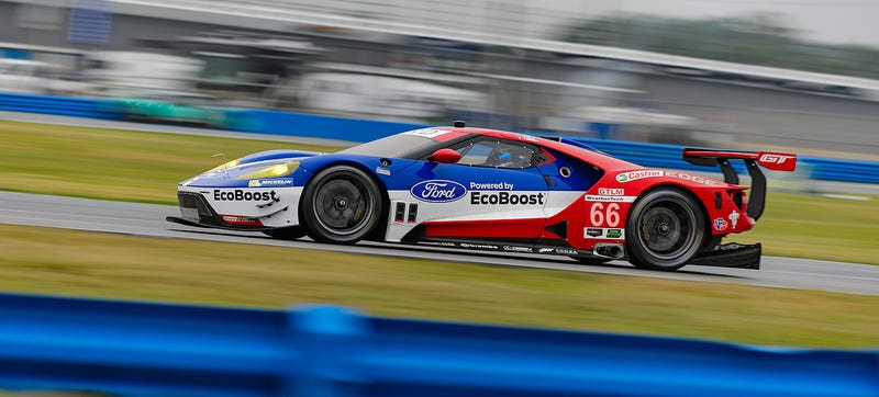Ford GTs Suffer Teething Issues At First Race