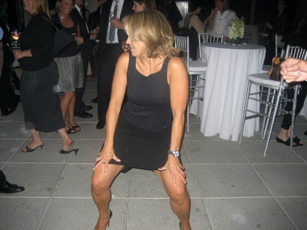 Katie Couric's Forbidden Dance of Gin
