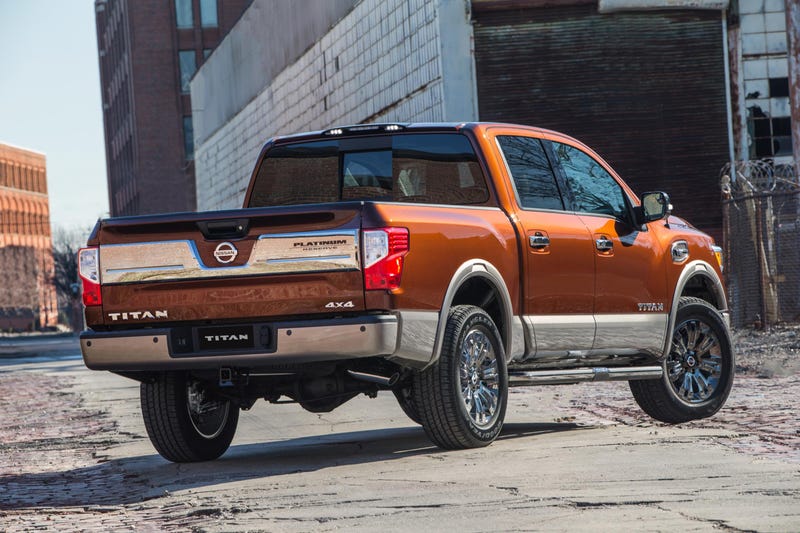 The 2017 Nissan Titan Crew Cab Is The Baby Titan With A Big V8