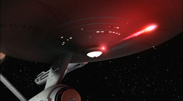Who Would Win in an All-Out Battle: Star Wars or Star Trek?