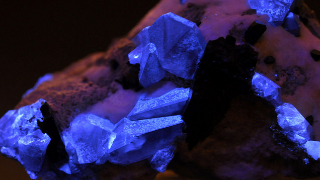 10 Gemstones Much Rarer Than Diamond 