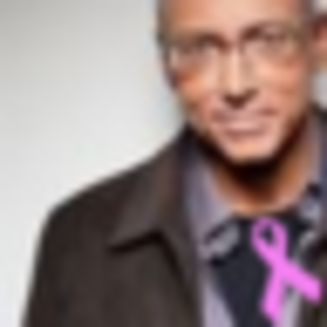 Lindsay Lohan Starts In With Dr. Drew On Twitter