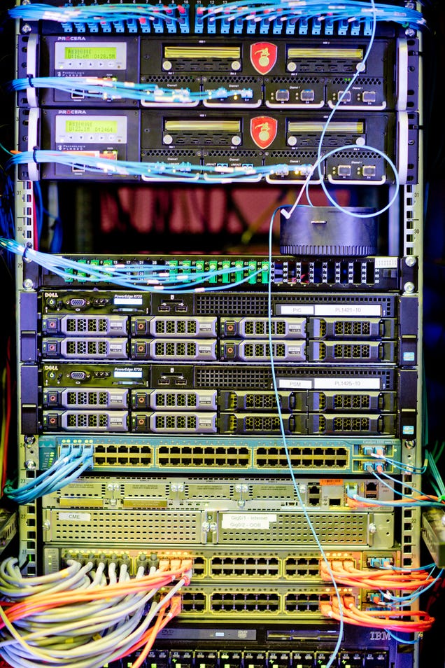 How The World's Biggest LAN Party Is Built