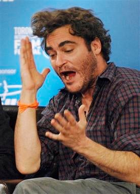 Breaking! Joaquin Phoenix Quits Acting Forever To Pursue Garage Band Dreams