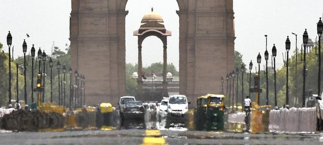 La brutal ola de calor que azota a la India, en fotos