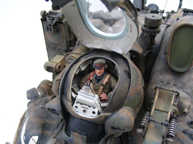 The Awesome Japanese Models Behind 2012's Coolest Shooter