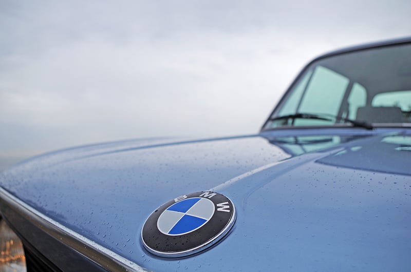 This Basic BMW 2002 Sold For $125,000 And It Was More Than Worth It
