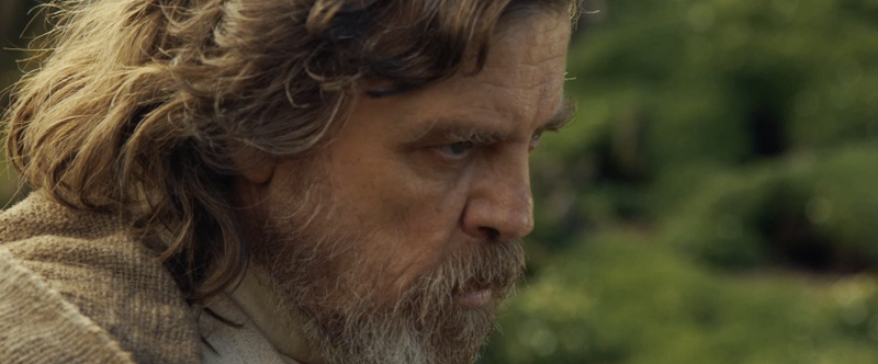 Star Wars: Episode VIII Begins Filming Mark Hamill's Face and Adds New Cast Members