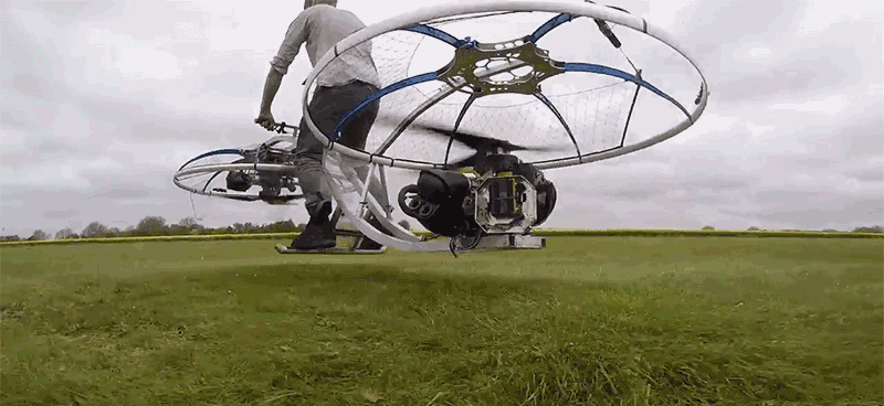 Mad Scientist Builds Fully Functional Hoverbike