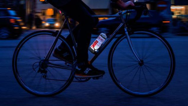 This Light-Up Bottle Does More Than Just Hold Water