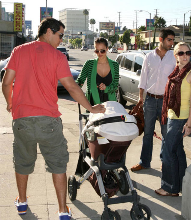 Cash Warren: "She Has Her Father's Eyes"