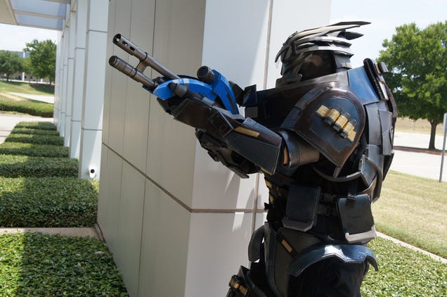 Insane Garrus Cosplay Will Calibrate Your Eyeballs