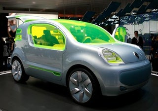 Renault ZE Concept Produces Zero Emissions, Lots Of Neon Glass