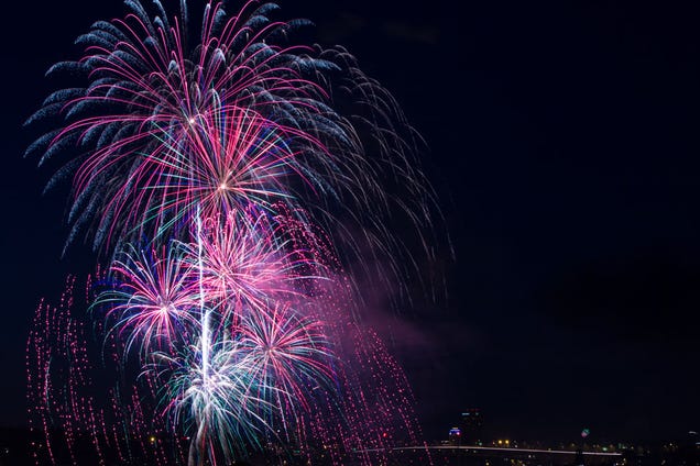 75 Explosive Photos of Fireworks