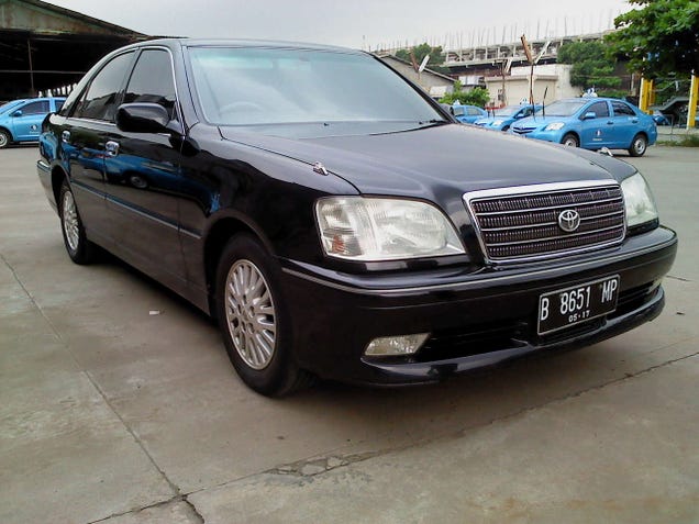 toyota century royal saloon #5