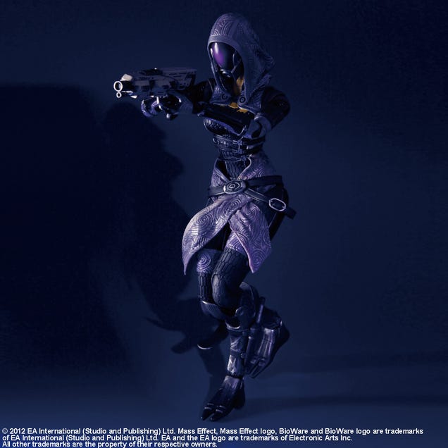 Get a Good Look at This Year's New Mass Effect, Hitman, Metal Gear & Devil May Cry Action Figures