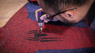 This Spider-Man Suit Is Actually A Beautiful Love Letter To Peter Parker