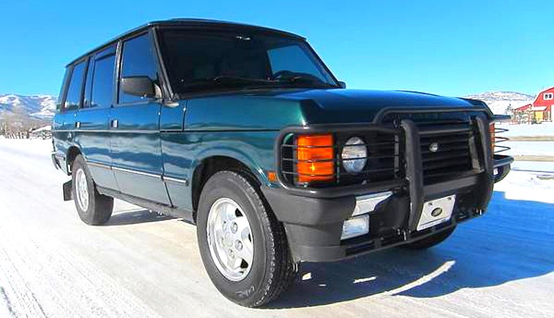 For $7,900, This 1995 Range Rover County Is A Mean Green Luxo-Leaning Machine