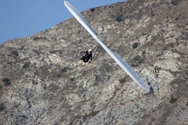 Man Flies Like a Bird Flapping His Own Wings (Update 6)
