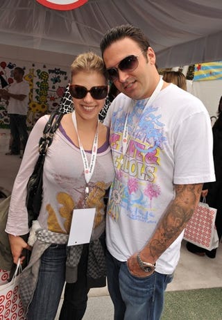 How Rude! Stephanie Tanner Files For Divorce