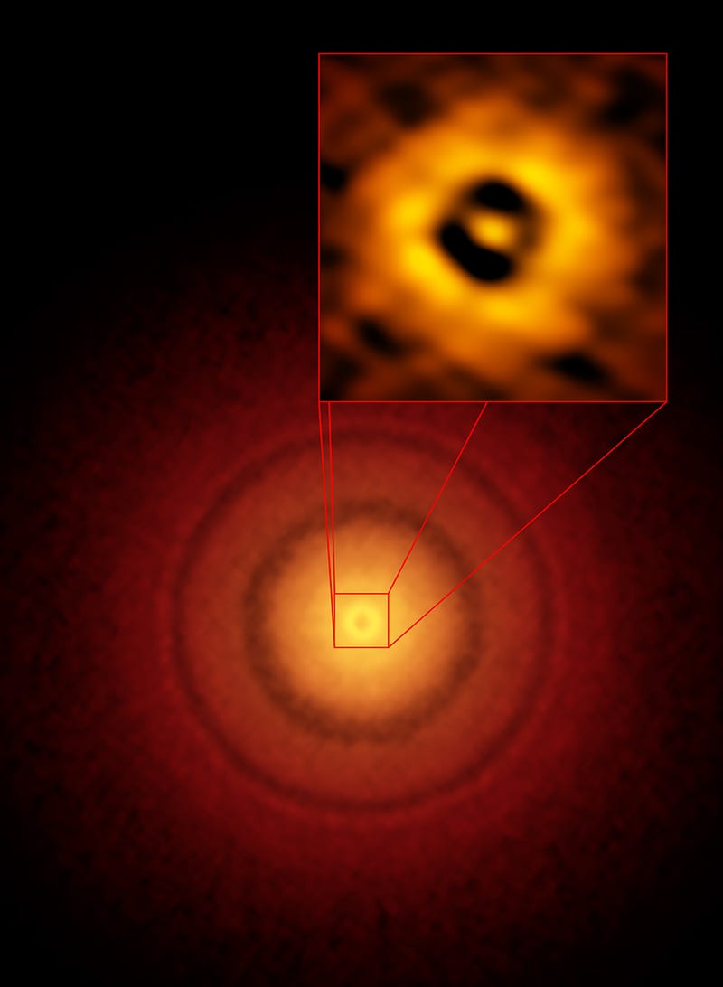 A Strange Blip in This Star Photo Could Be a New Earth-Like Planet Being Formed