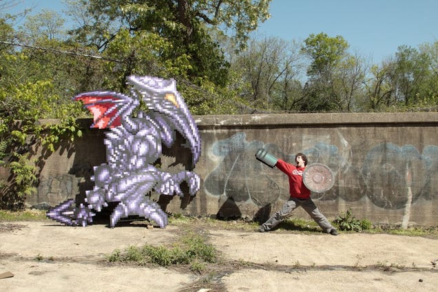 11-Foot Metroid Cosplay is a Towering Work of Art