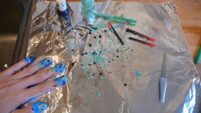 How To Give Yourself Paint-Splattered Jackson Pollock Nails