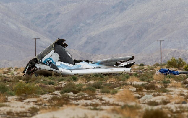 Se estrella la nave SpaceShipTwo de Virgin Galactic, muere un piloto