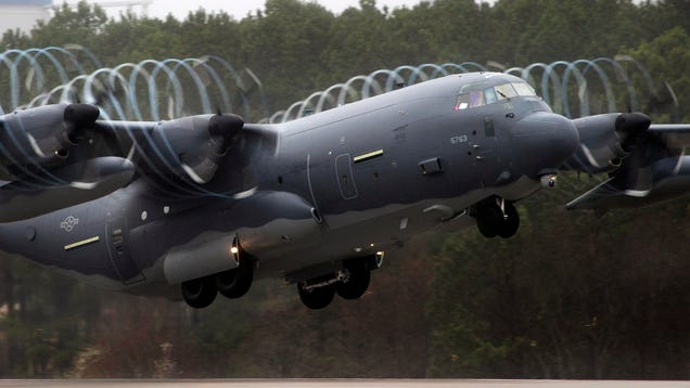 photo of These Pretty Vortices Make This Super Hercules a Magical Aircraft image