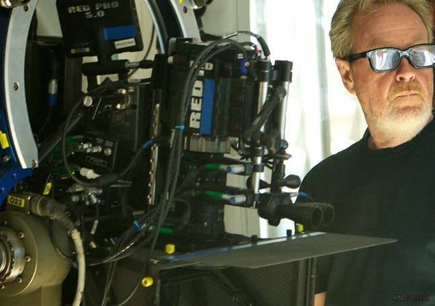 18 new Prometheus stills show life off Ridley Scott's spaceship