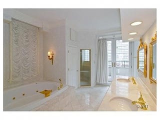 Now You Can Rent Oprah's Luxurious Chicago Apartment