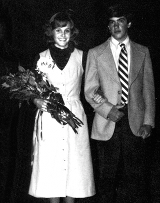 We're Suckers For Random Celebrity Prom Pictures