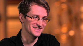 Edward Snowden Explains Why You Should Use Passphrases, Not Passwords
